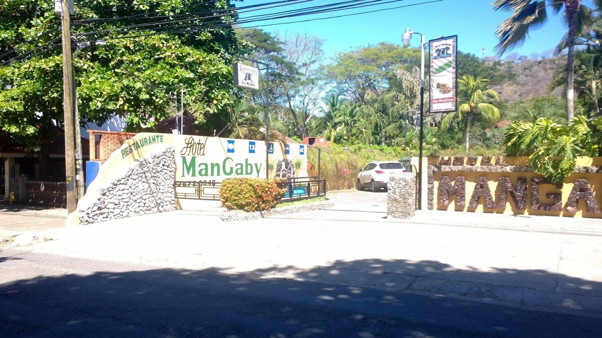 Hotel Mangaby ปลายาเฮอร์โมซา ภายนอก รูปภาพ